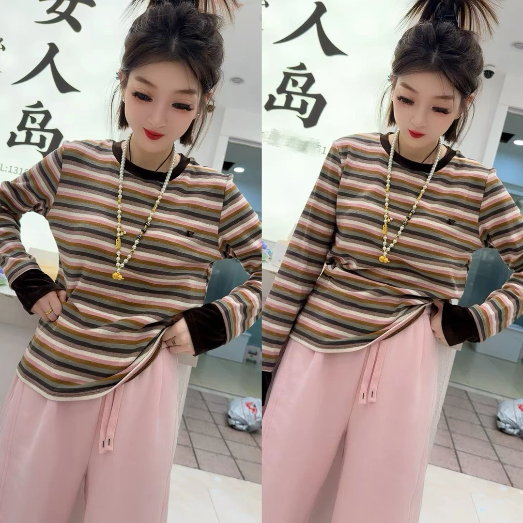 5651洋气条纹拼丝绒打底衫（衣长57左右）