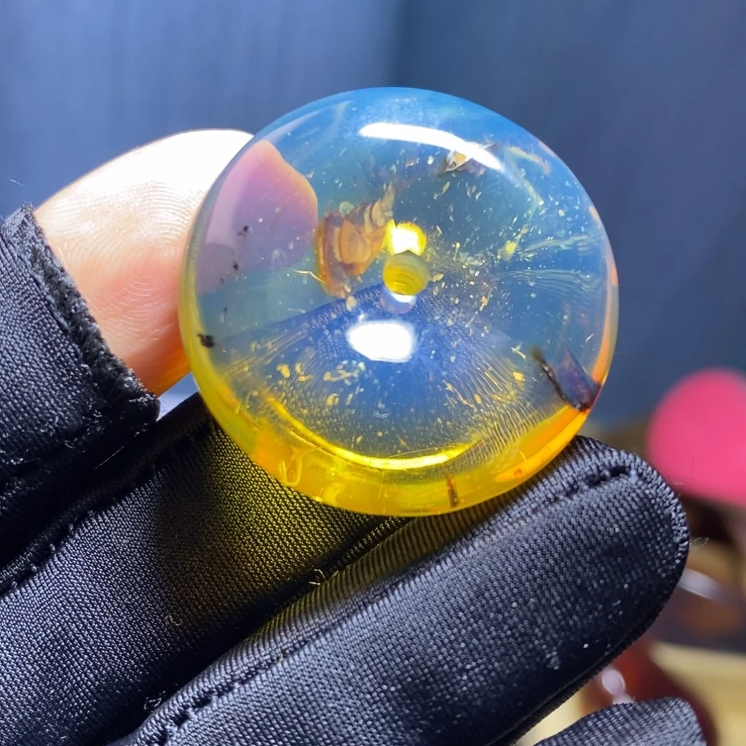 琥珀未镶嵌裸石。。。