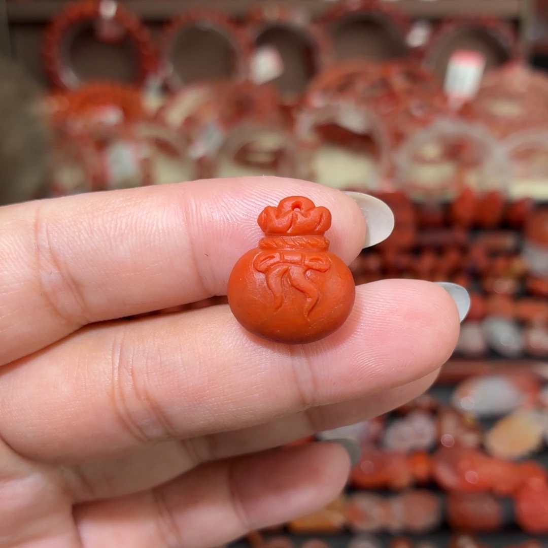 南红玛瑙未镶嵌颈饰钱袋满肉