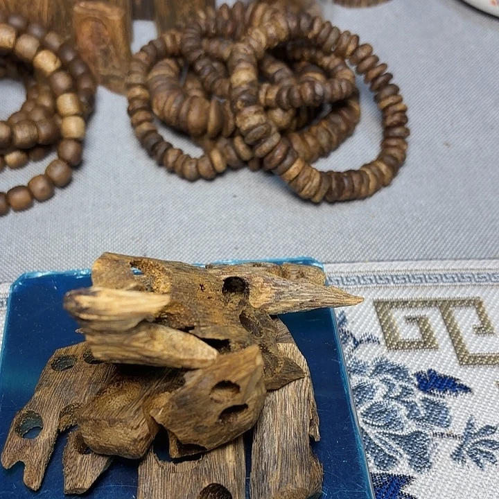 沉香沉香碎屑车珠料子31.6克