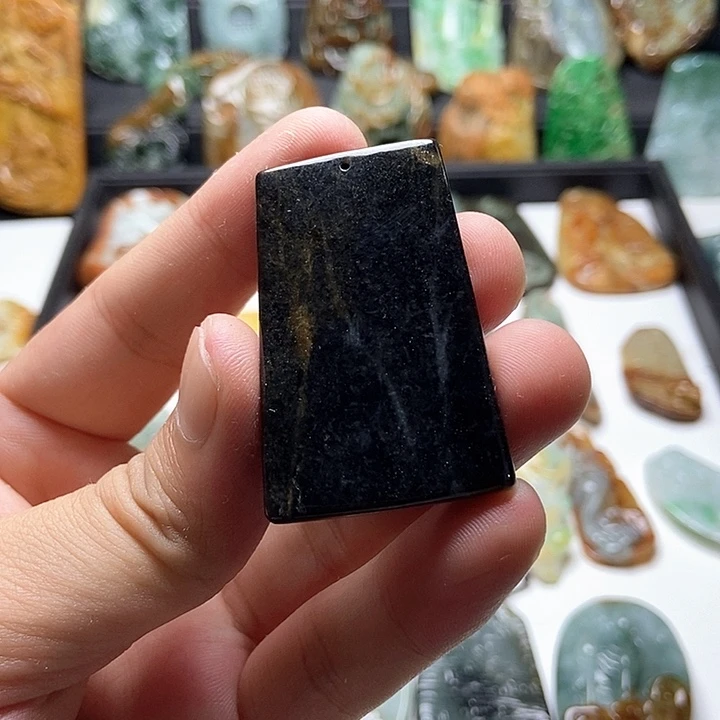 翡翠未镶嵌颈饰翡翠a货