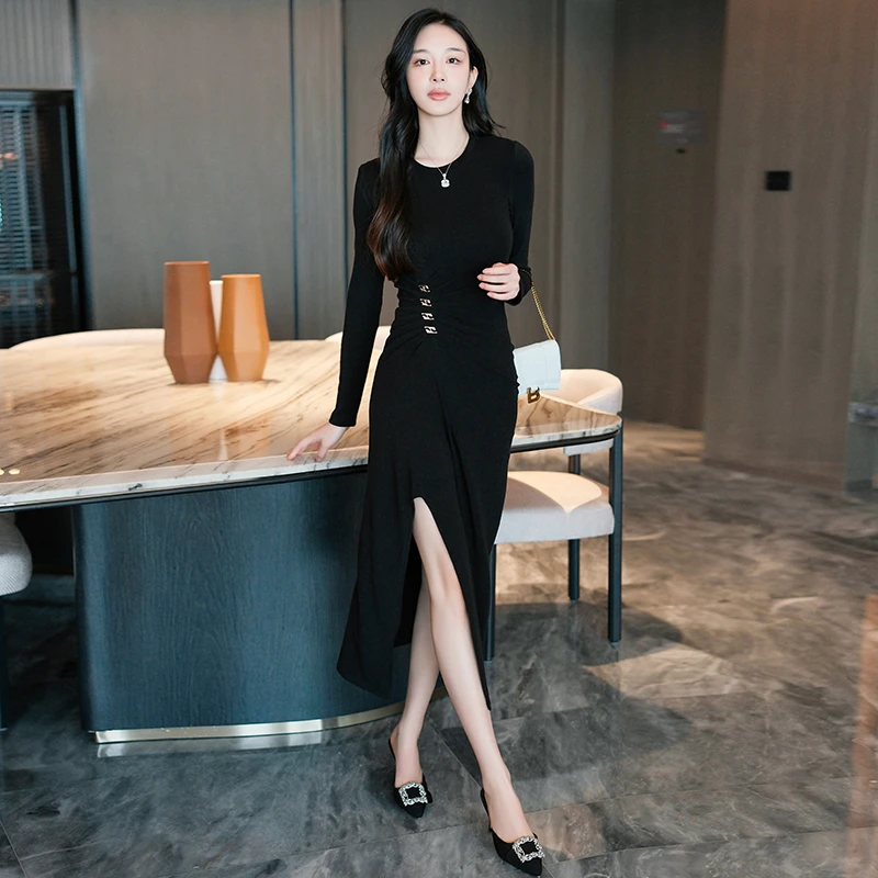 经典圆领长袖修身收腰中长款包臀开叉连衣裙