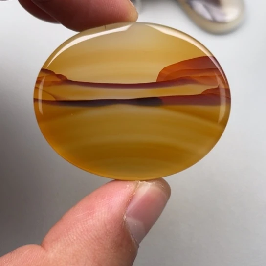 玛瑙/玉髓颈饰未镶嵌枕**风