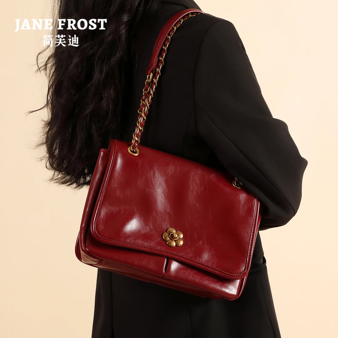 简芙迪2025新款斜挎链条包红色新娘结婚包日常可用腋下通勤托特包