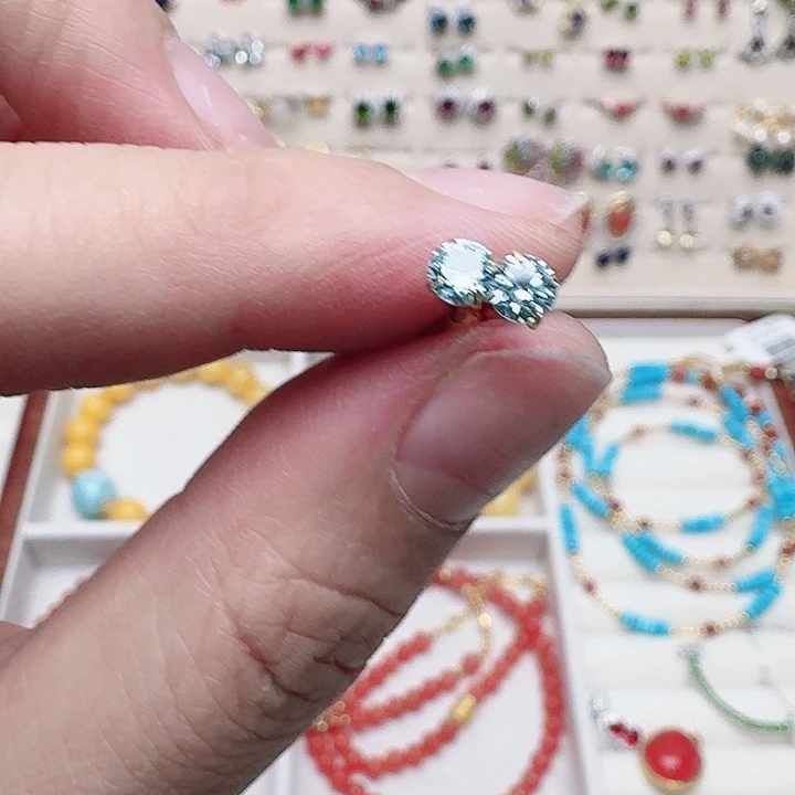 托帕石耳饰银S925镶嵌耳钉A59