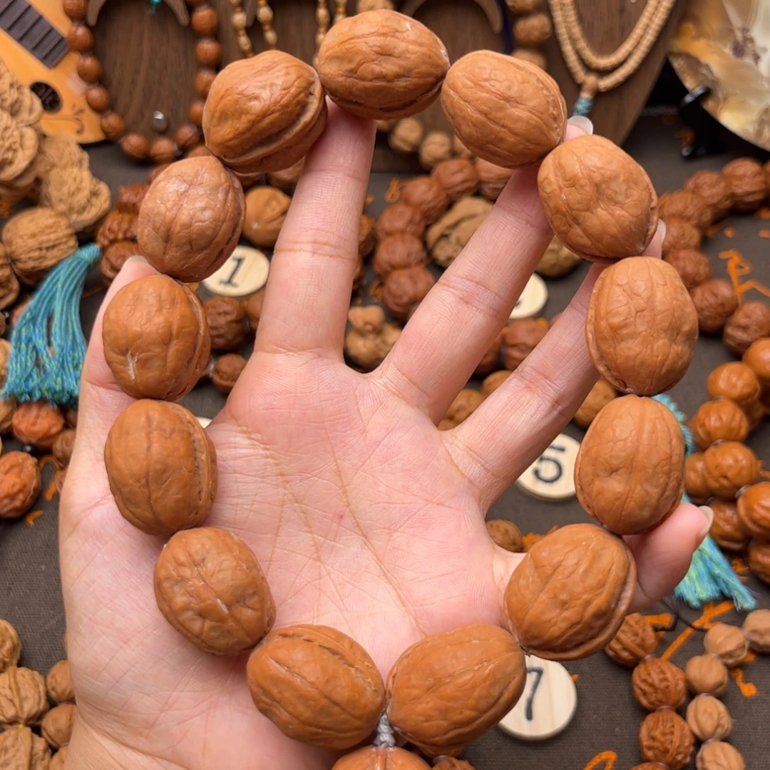 桃核吊坠原皮大枣