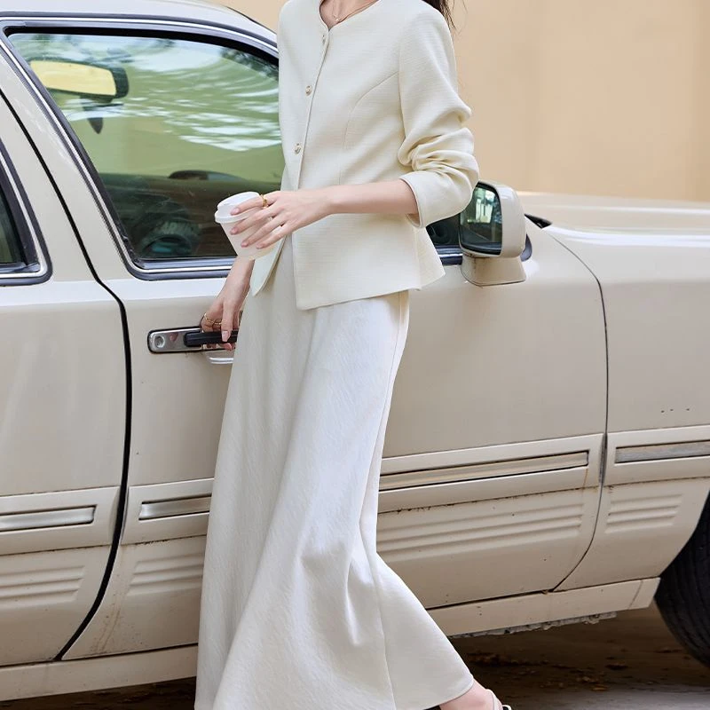 新款缎面半身裙5783