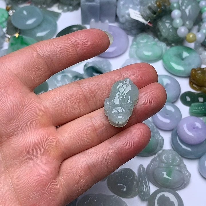 翡翠未镶嵌颈饰天然翡翠