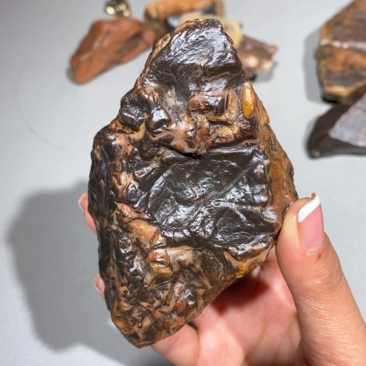 玛瑙/玉髓车挂合金石****缘9