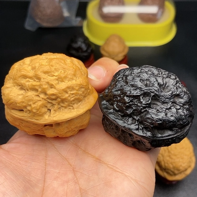 【闪购商品】把件文玩核桃43尺金蟾王59.4克