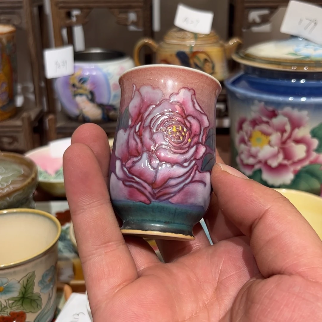 玫瑰花杯杯紫罗兰