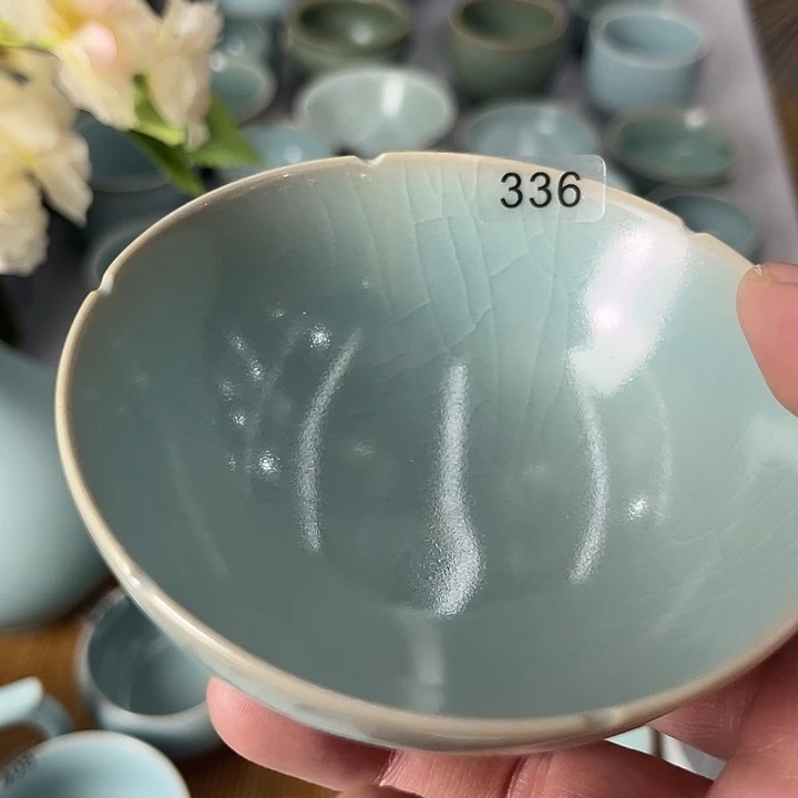 渣***伟336仿古釉葵口鸡心盏
