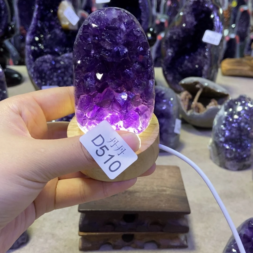 未镶嵌水晶大型摆件（非配饰）