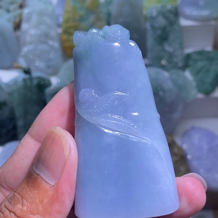 【闪购商品】翡翠未镶嵌颈饰11111111111111111