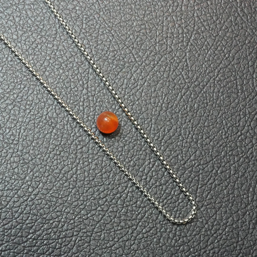 【小胖翡翠】天然玛瑙红单珠（配链子）多样性发1