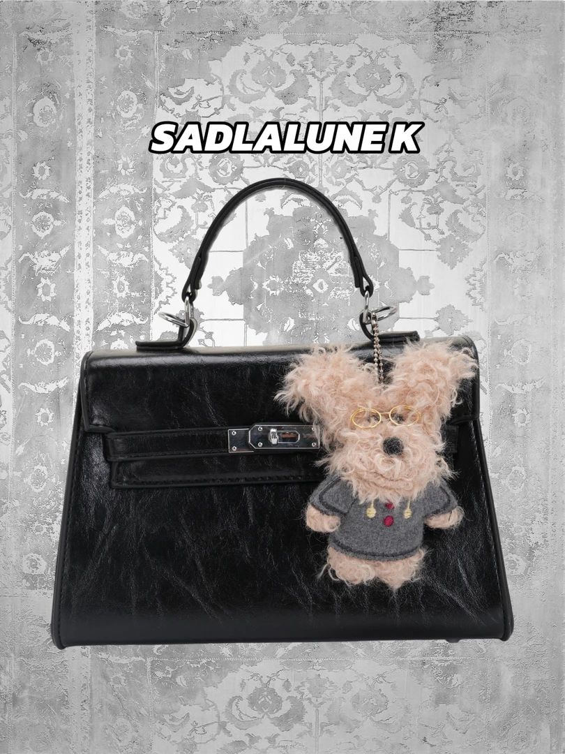 SADLALUNEK【小众设计款】手提包单肩斜挎包【带挂件】1528
