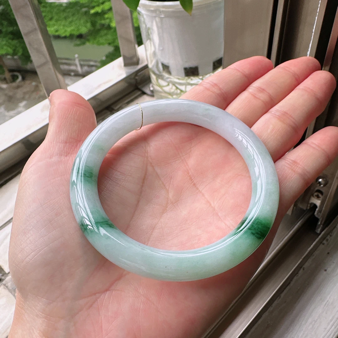 57圈水润飘花（圆镯）缅甸天然a货飘绿时尚女款