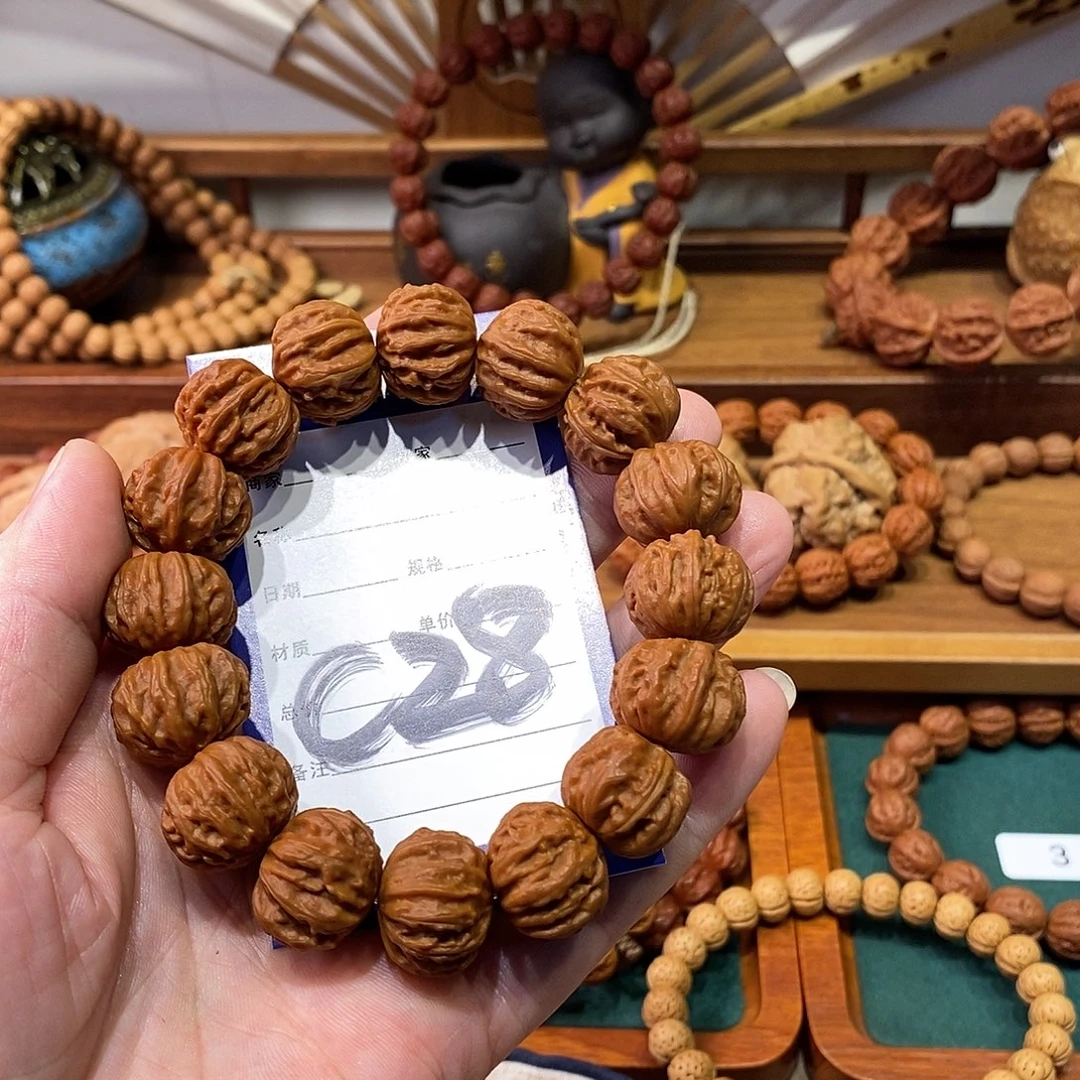 *****文玩核桃手串18➕京八棱