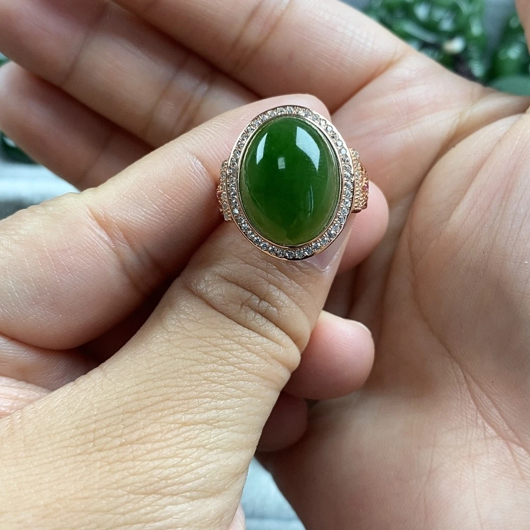 和田玉（碧玉）未镶嵌颈饰