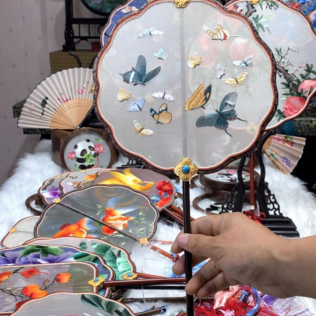 刺绣张*福苏州纯手工制作