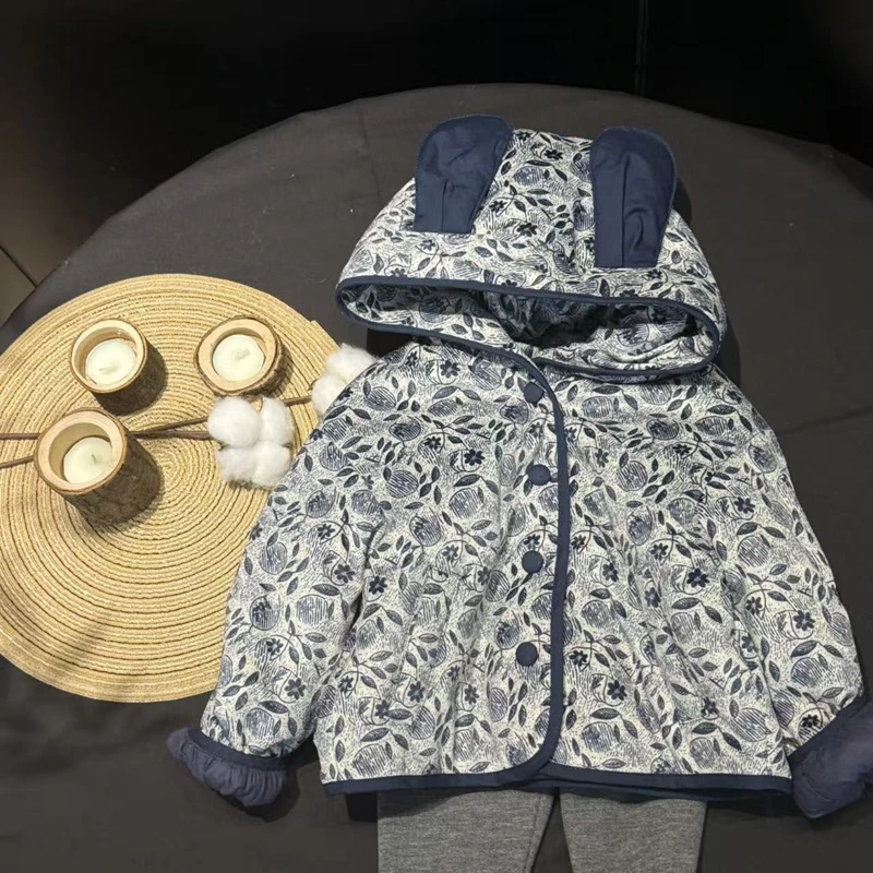 【初甜兮】2025新款卡通动漫棉服复古女童卡通风提花男童加绒加厚款