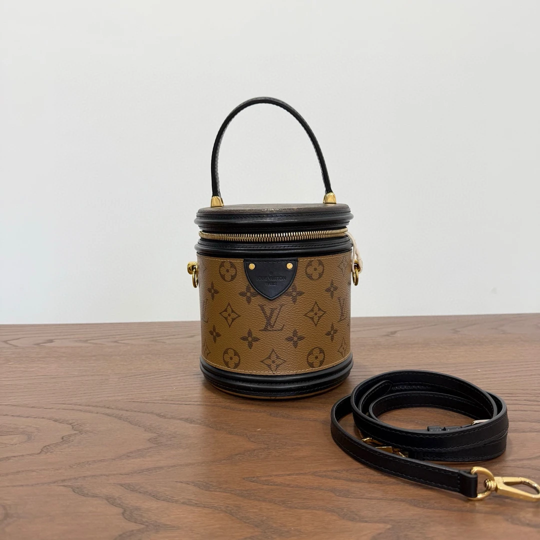 99新 LouisVuitton/路易威登 老花发财桶手提斜挎包 尺寸15×17 yz