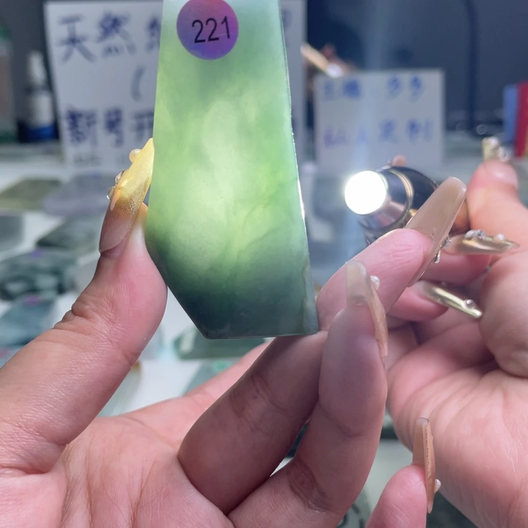 定制翡翠未镶嵌天然缅甸翡翠A货