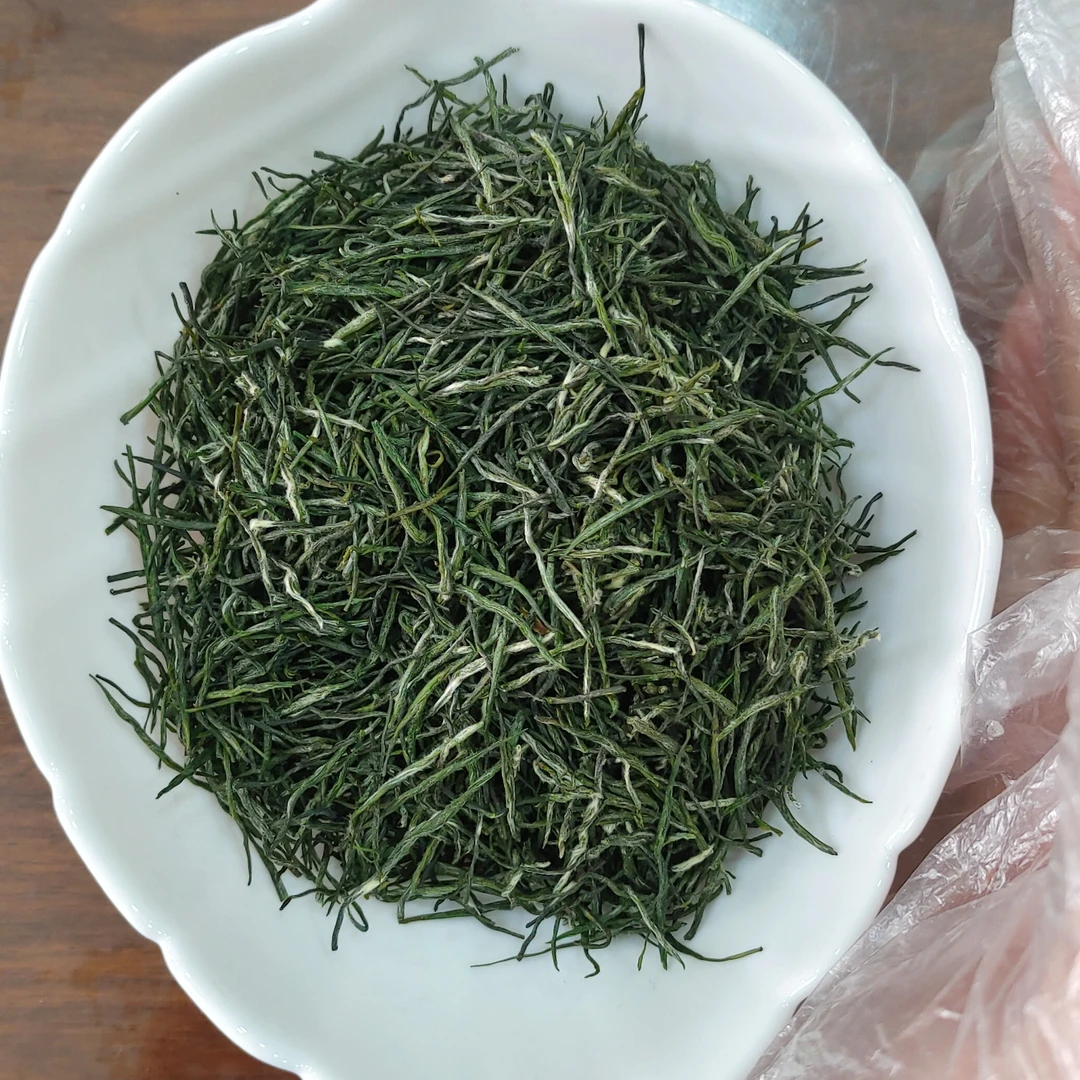 信阳毛尖，香甜可口，自饮送人佳品。