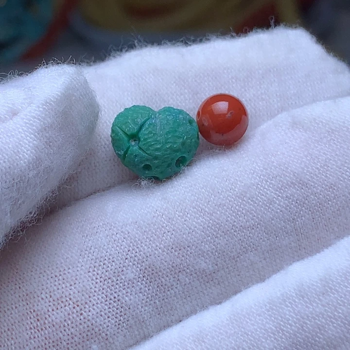 南红玛瑙未镶嵌珠宝奇石