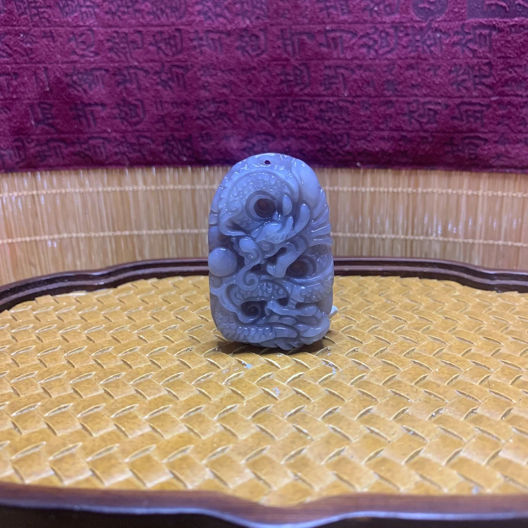 X和田玉烟紫龙腾四海吊坠0664