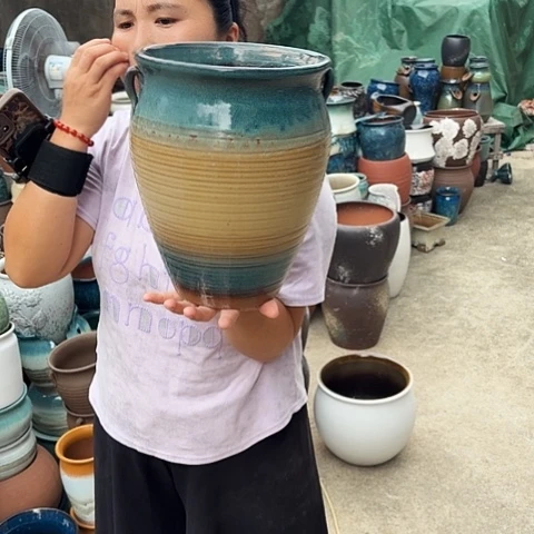 口20高27瑕疵一个盆子。