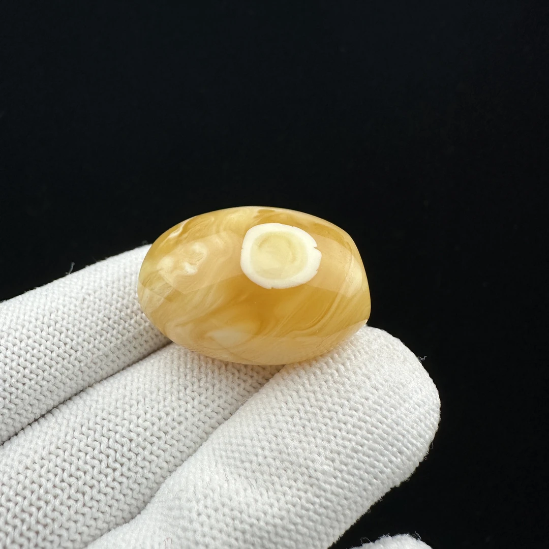 B8620天然原矿蜜蜡 鸡油黄妖花马蹄珠 21*28.3mm抖音基地质检发货