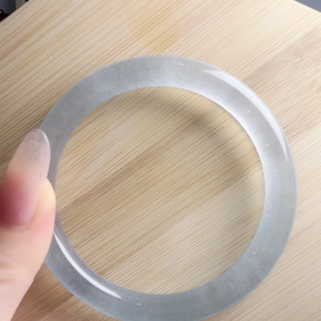 查罗石合金冰蓝冰透女士手镯手镯