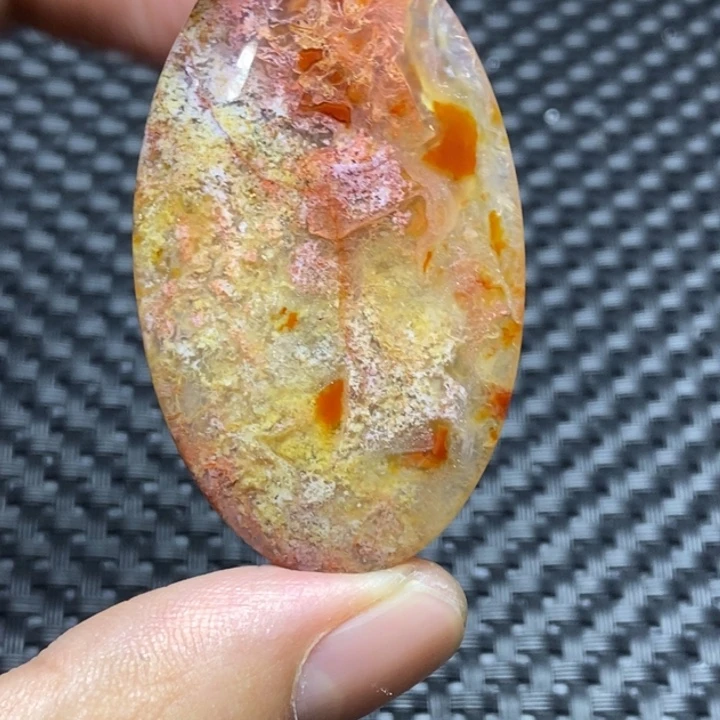 玛瑙/玉髓颈饰未镶嵌侯*