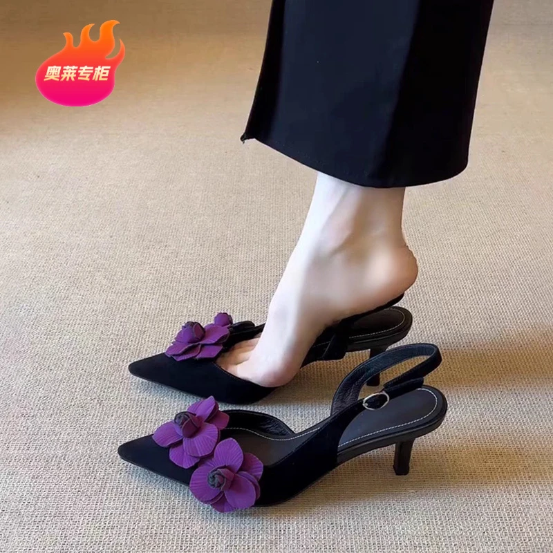 【奥莱专柜】高级感~法式复古尖头立体花朵绝美包头中跟一字凉鞋