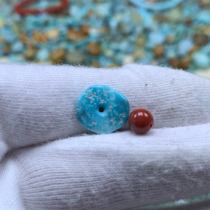 南红玛瑙未镶嵌珠宝奇石