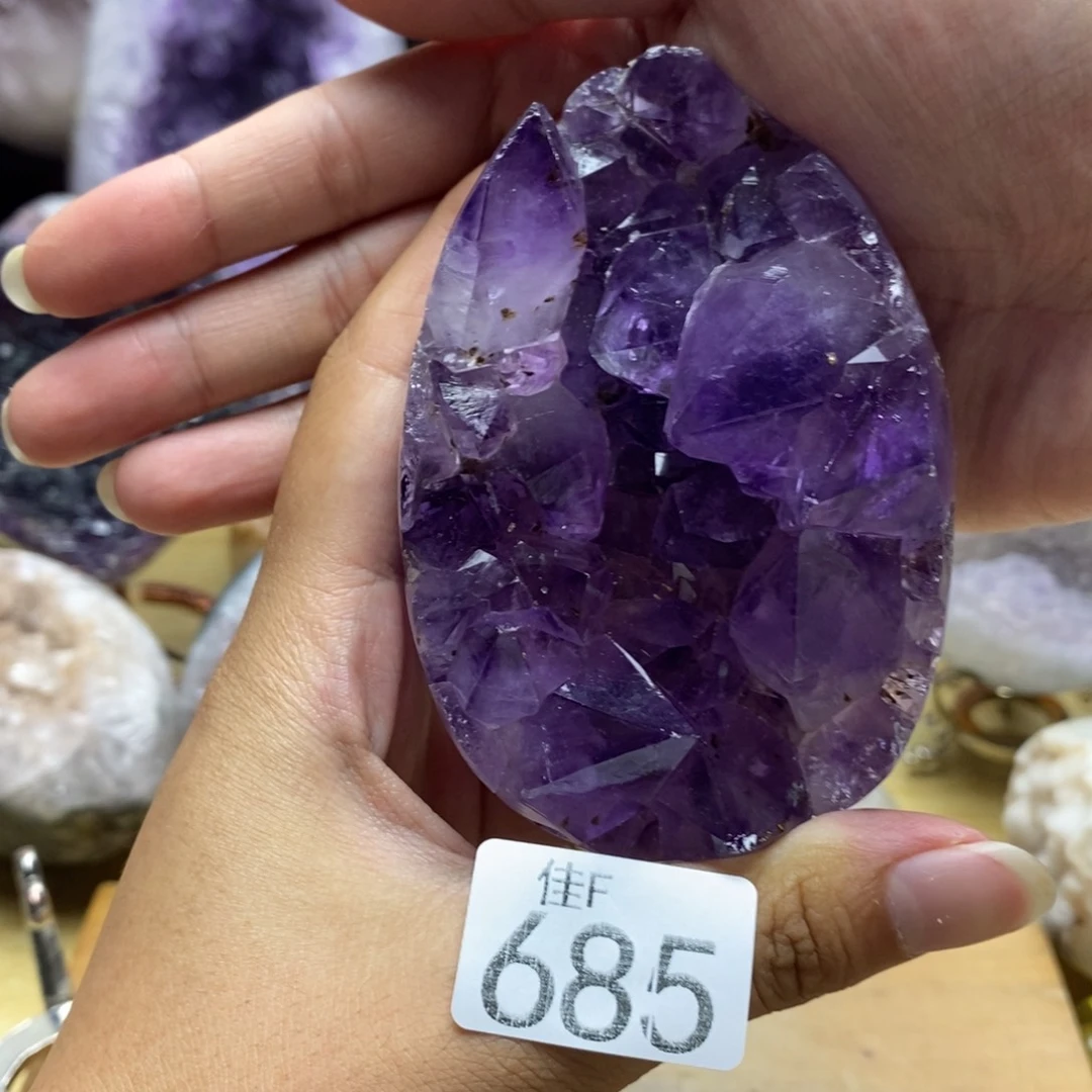 未镶嵌水晶大型摆件（非配饰）