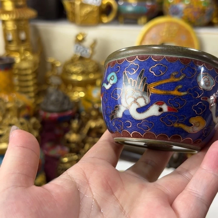 王****安摆件。         ．