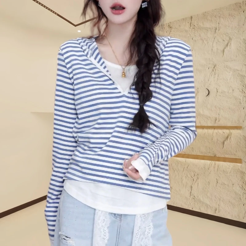 2025夏季款假两件条纹帽衫时尚显瘦内搭长袖T恤修身连帽套头上衣