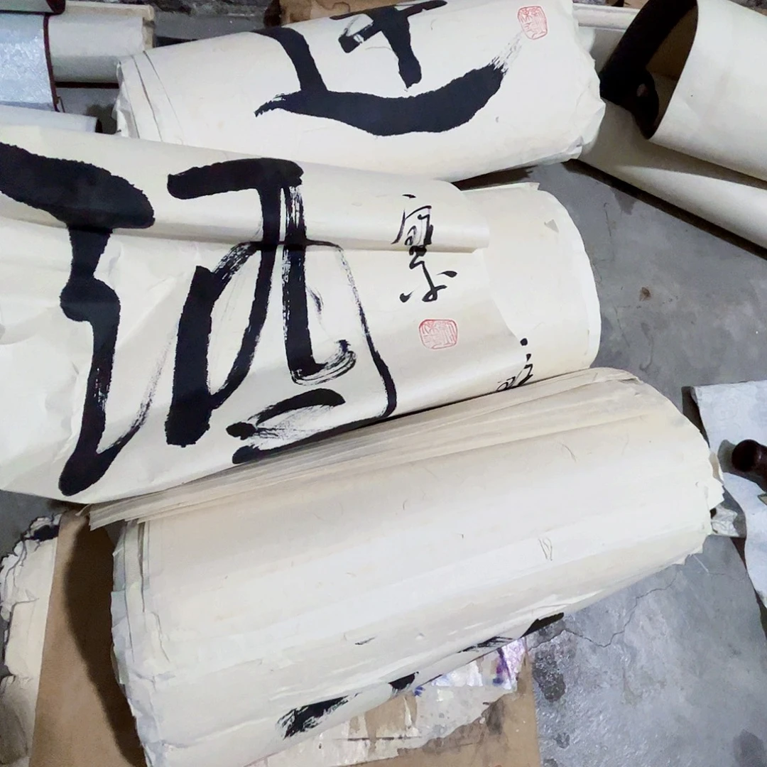 摆件，轴坏，破损，水渍都是正常的