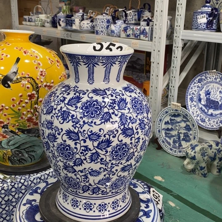 摆件岁****a手绘陶瓷花瓶摆件