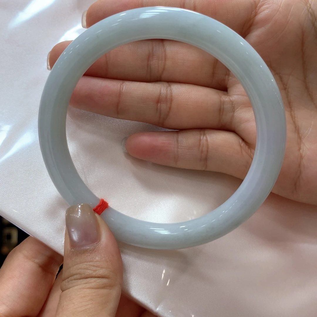 翡翠手镯未镶嵌买断