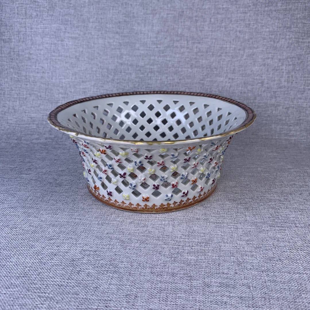 清代粉彩花卉水果篮古瓷器真品国营镇江市文物商店库出5128092