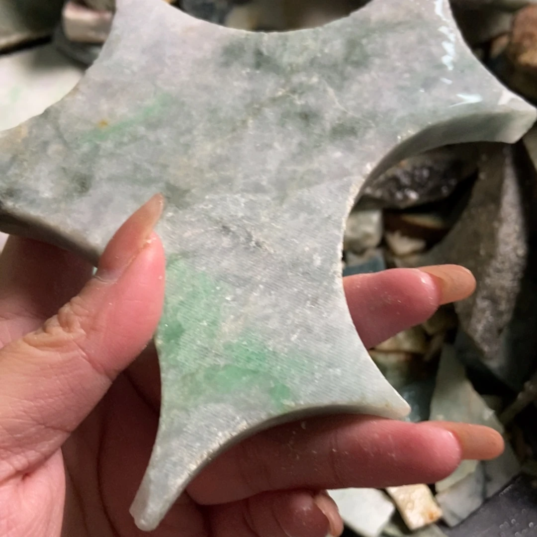 翡翠未镶嵌挂件天然翡翠