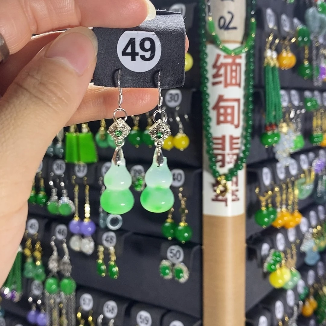 银S925镶嵌翡翠耳饰49