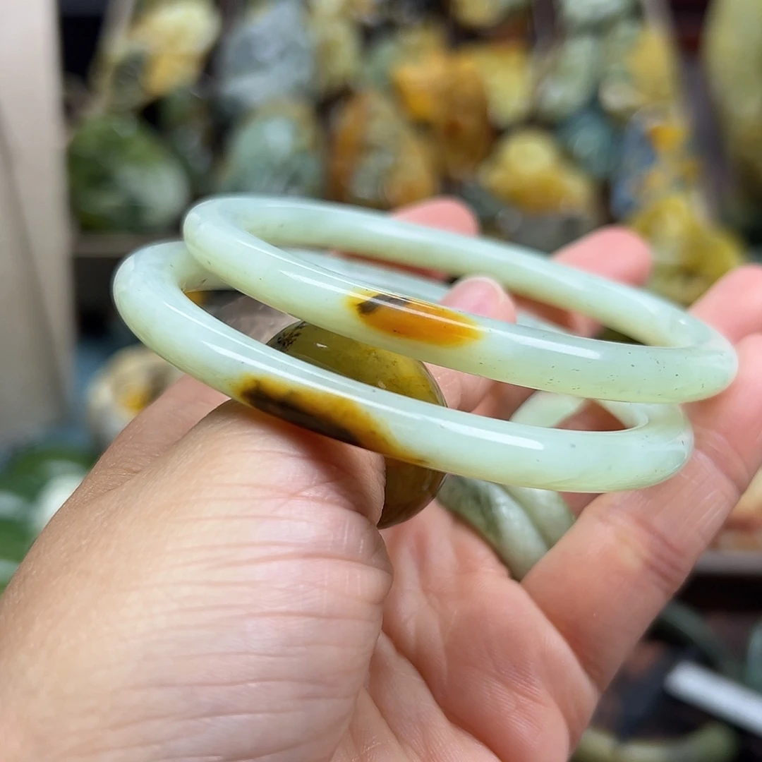 岫玉未镶嵌颈饰花玉叮当62