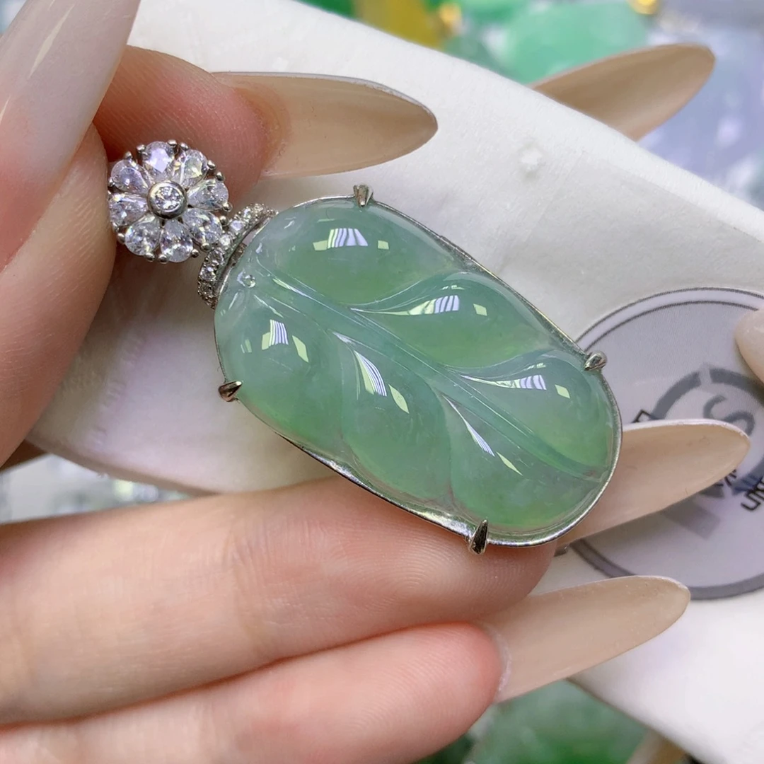 翡翠银S925镶嵌颈饰天然缅甸翡翠a货百元以上9元证书费自理