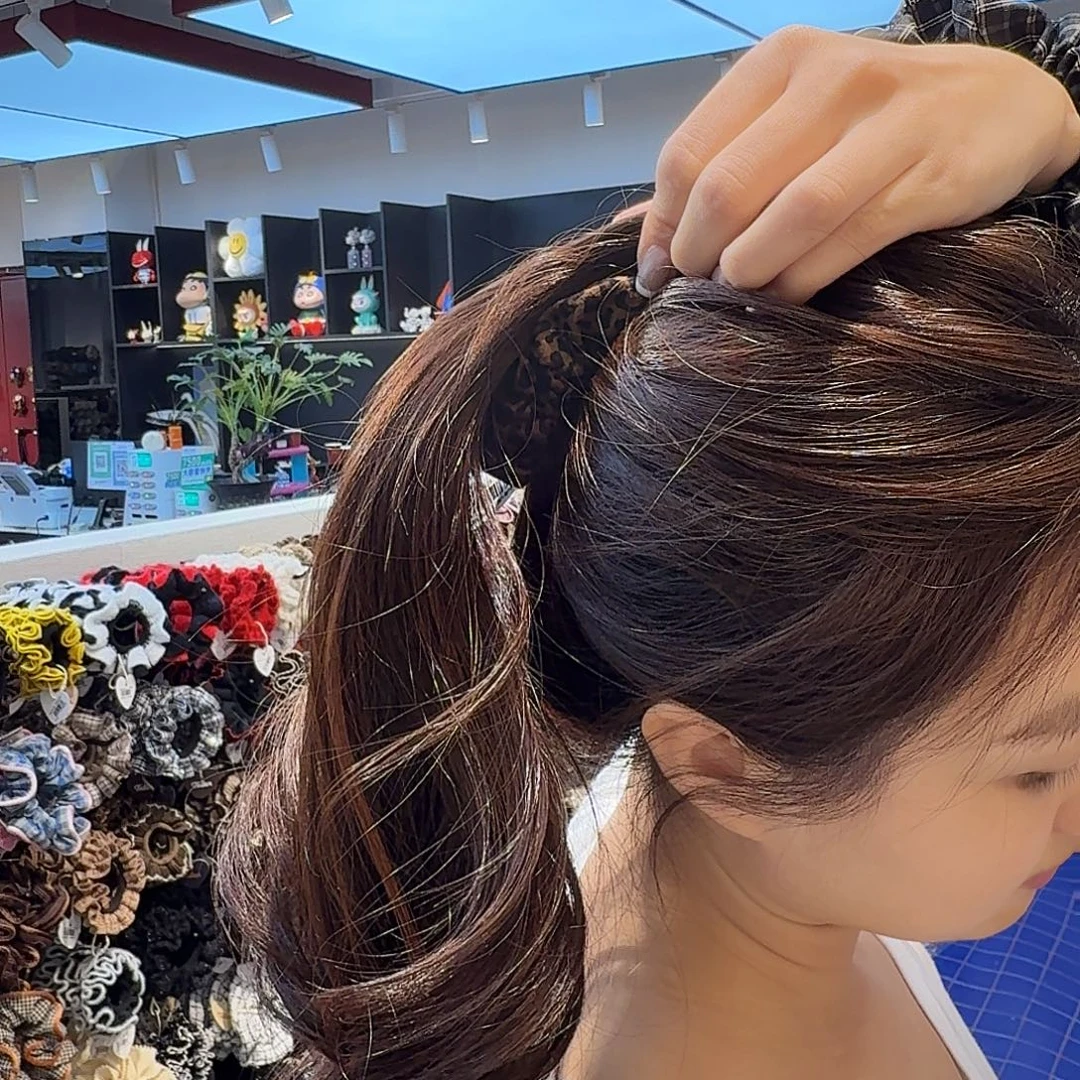 皮质非金属好看的香蕉夹1112