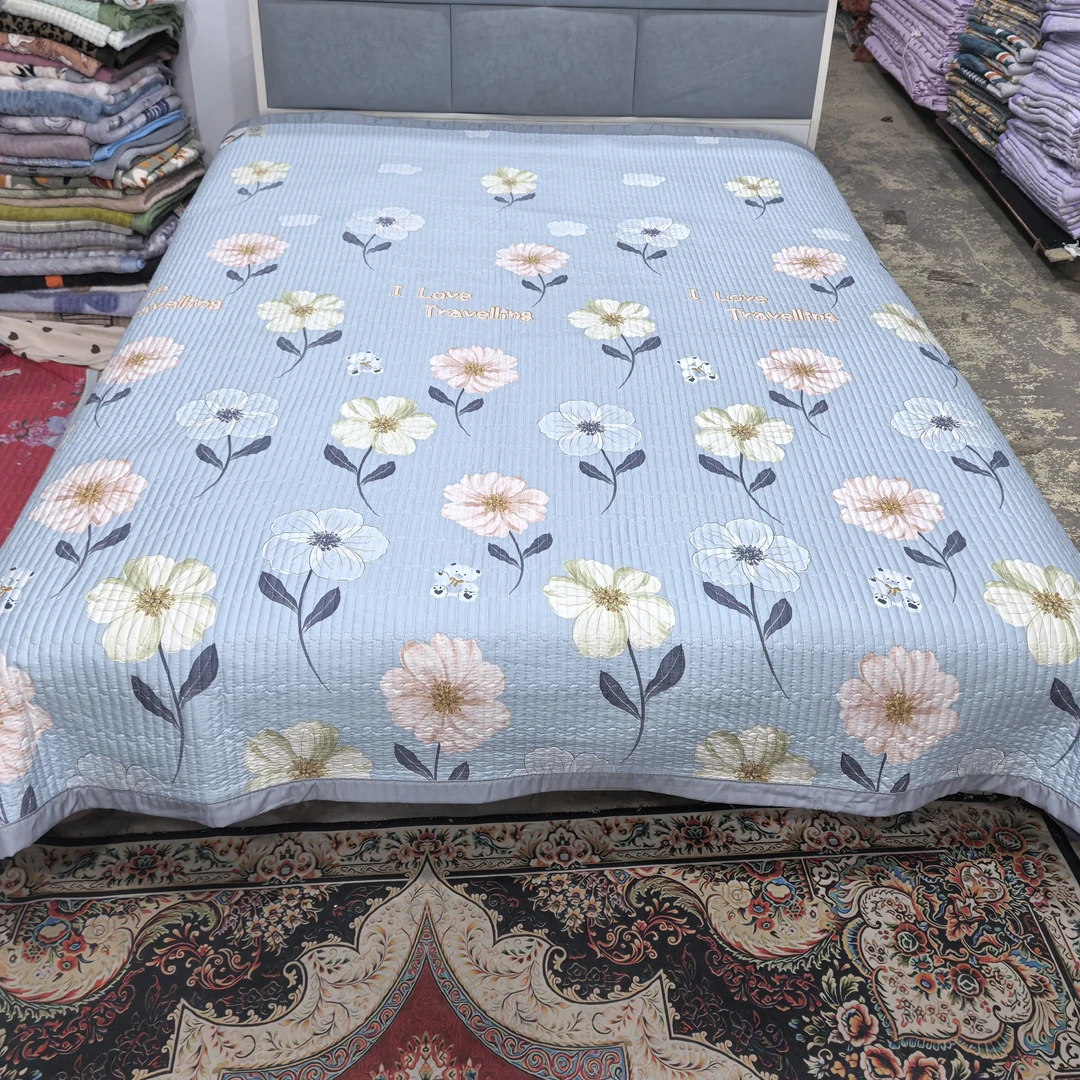 四季宽边床盖（蓝色野花丛）2米✕2.3米