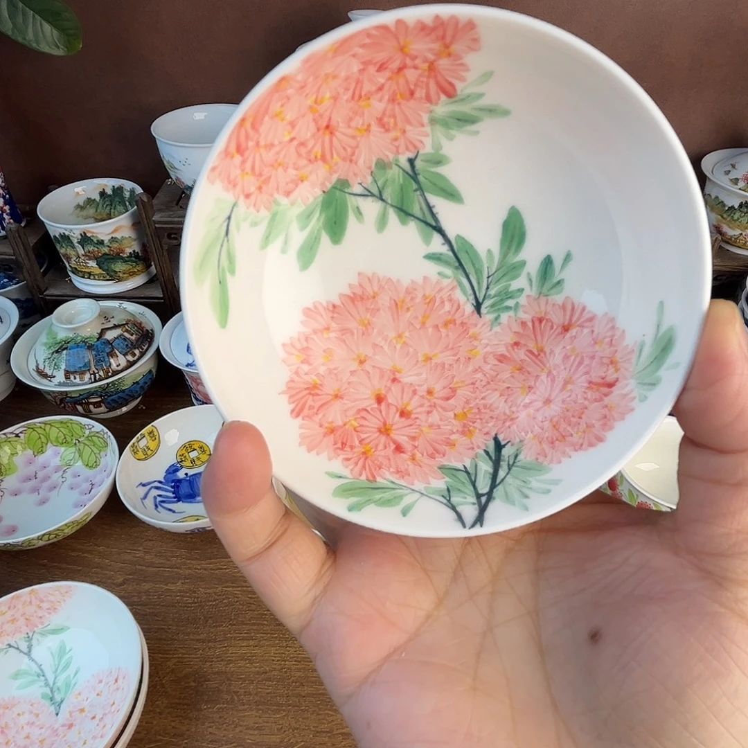 忠意堂釉下彩红绣球